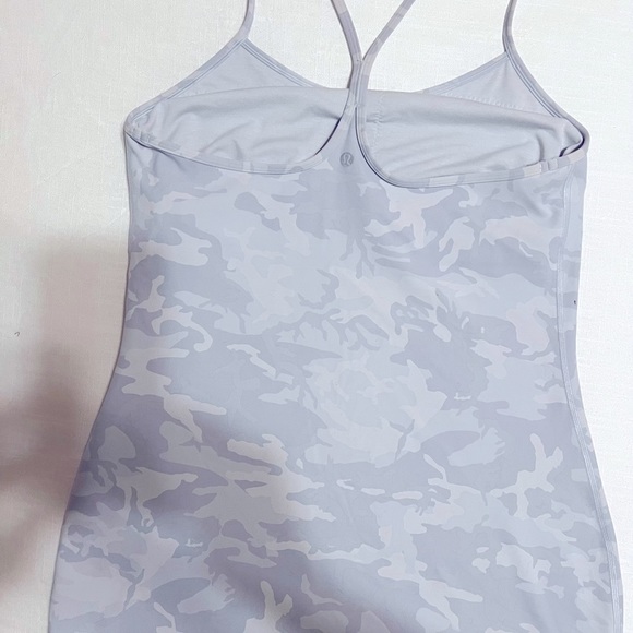 Lululemon tank top size 12 with shelf bra. Has no pads. - Picture 3 of 7